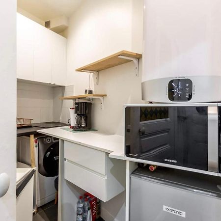 Abbesses - Superbe Appartement Avec Cheminees パリ エクステリア 写真