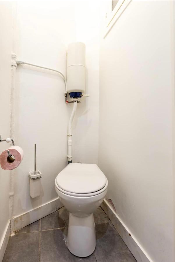Abbesses - Superbe Appartement Avec Cheminees パリ エクステリア 写真
